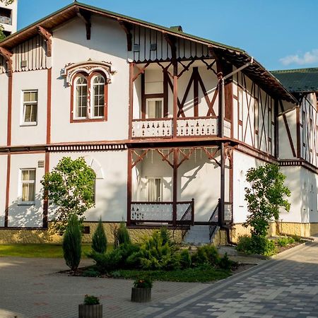 Villa Viktoriya Hotel Truskavets Bagian luar foto